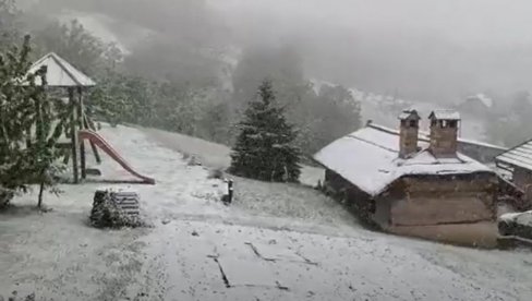 PROVEJAVAĆE SNEG ZA VIKEND, TEMPERATURA U PADU: Pali se meteoalarm - oprez zbog dve pojave PROVEJAVAĆE SNEG ZA VIKEND, TEMPERATURA U PADU: Pali se meteoalarm - oprez zbog dve pojave