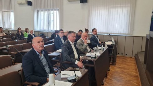 VIŠE NOVCA, PA PRVI REBALANS: Ministarstvo za državnu upravu i lokalnu samoupravu obradovalo žitelje Gornjeg Milanovca VIŠE NOVCA, PA PRVI REBALANS: Ministarstvo za državnu upravu i lokalnu samoupravu obradovalo žitelje Gornjeg Milanovca