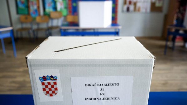 ВЕЛИКА ИЗЛАЗНОСТ У СРБИЈИ: Три пута више бирача изашло на хрватске изборе него 2020. ВЕЛИКА ИЗЛАЗНОСТ У СРБИЈИ: Три пута више бирача изашло на хрватске изборе него 2020.