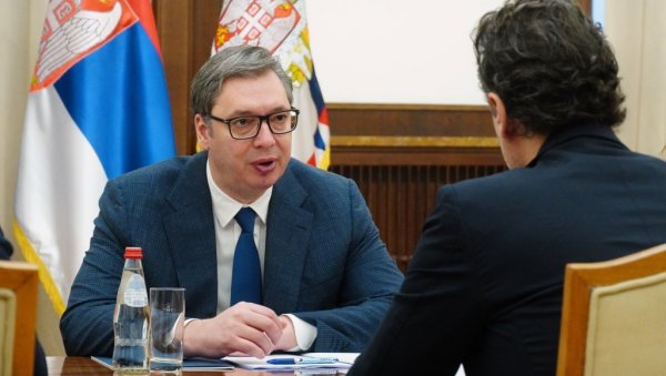 ВУЧИЋ СА ДИРЕКТОРОМ ОДИХР-А: Отворен разговор о препорукама за унапређење изборног процеса (ФОТО) ВУЧИЋ СА ДИРЕКТОРОМ ОДИХР-А: Отворен разговор о препорукама за унапређење изборног процеса (ФОТО)