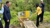 STANOVI ZA SOCIJALNO UGROŽENE I RASELJENE: Konačno krov nad glavom za šest porodica STANOVI ZA SOCIJALNO UGROŽENE I RASELJENE: Konačno krov nad glavom za šest porodica