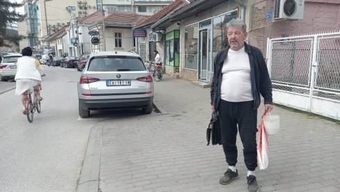U NARODNU KUHINJU DOSPEO SAM IZ SVILE I KADIFE: Priča Zorana Popovića, iz Čačka, poput filmskih o milioneru koji je postao beskućnik U NARODNU KUHINJU DOSPEO SAM IZ SVILE I KADIFE: Priča Zorana Popovića, iz Čačka, poput filmskih o milioneru koji je postao beskućnik