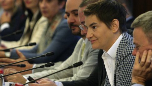 BRNABIĆ: Vlast učinila sve da se krene u primenu preporuka ODIHR-a BRNABIĆ: Vlast učinila sve da se krene u primenu preporuka ODIHR-a