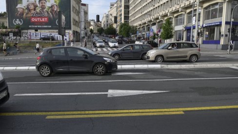 СА БРАНКОВОГ САМО ПРАВО: Уведена нова саобраћајна правила у центру Београда (ФОТО)