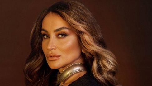 ANDREANA ČEKIĆ NE MOŽE DA VERUJE ŠTA JE ĐOKOVIĆ URADIO: Održao je lekciju publici u Britaniji, pa se ona odmah oglasila - Ma, laku noć ANDREANA ČEKIĆ NE MOŽE DA VERUJE ŠTA JE ĐOKOVIĆ URADIO: Održao je lekciju publici u Britaniji, pa se ona odmah oglasila - Ma, laku noć