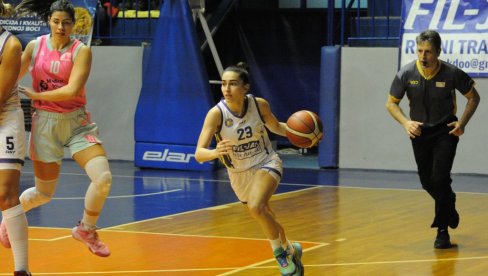 „MALENE“ VREBAJU ŠANSU: Počinje plej-of nacionalnog šampionata za košarkašice „MALENE“ VREBAJU ŠANSU: Počinje plej-of nacionalnog šampionata za košarkašice