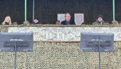 ПРЕДСЕДНИК ВУЧИЋ СТИГАО НА ПОЛИГОН ПЕШТЕР: Све спремно за велику војну вежбу (ВИДЕО) ПРЕДСЕДНИК ВУЧИЋ СТИГАО НА ПОЛИГОН ПЕШТЕР: Све спремно за велику војну вежбу (ВИДЕО)