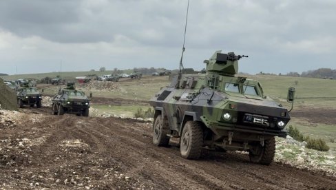 MOĆNO DEJSTVO OKLOPNIH VOZILA: Pogledajte naoružanje Vojske Srbije na Pešteru (VIDEO) MOĆNO DEJSTVO OKLOPNIH VOZILA: Pogledajte naoružanje Vojske Srbije na Pešteru (VIDEO)