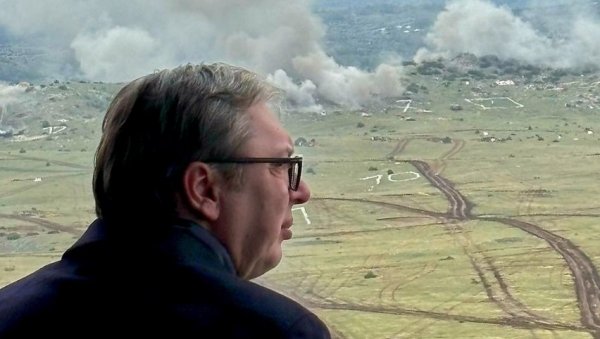 ПОНОСАН НА НАШУ ВОЈСКУ: Вућић на Пештеру са припадницима Војске Србије (ФОТО) ПОНОСАН НА НАШУ ВОЈСКУ: Вућић на Пештеру са припадницима Војске Србије (ФОТО)