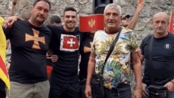 ВАЖИО ЈЕ ЗА ГОСПОДАРА ЦРНЕ ГОРЕ: Памтиће се његове речи са Гишкине сахране - Ко је био Брано Мићуновић? (ФОТО/ВИДЕО) ВАЖИО ЈЕ ЗА ГОСПОДАРА ЦРНЕ ГОРЕ: Памтиће се његове речи са Гишкине сахране - Ко је био Брано Мићуновић? (ФОТО/ВИДЕО)