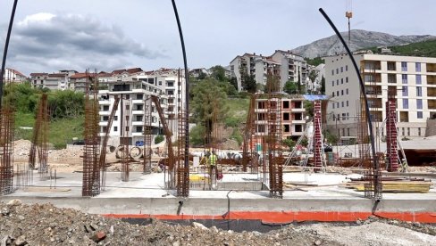 HERCEG NOVI GRADI NOVU AUTOBUSKU STANICU: Otvaranje najavljeno za proleće 2025. HERCEG NOVI GRADI NOVU AUTOBUSKU STANICU: Otvaranje najavljeno za proleće 2025.