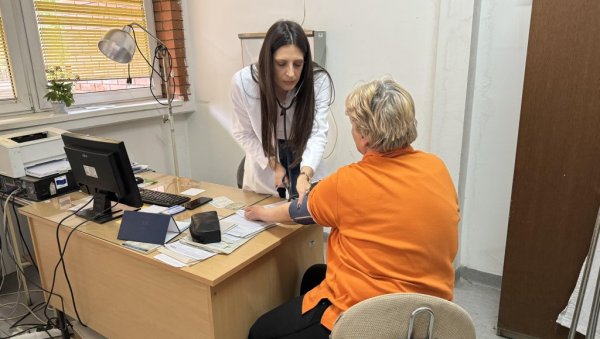 ПРЕВЕНТИВНИ ПРЕГЛЕДИ: Преко 170 пацијената се јавило лекарима у Врању ПРЕВЕНТИВНИ ПРЕГЛЕДИ: Преко 170 пацијената се јавило лекарима у Врању
