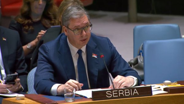 ХАПСИЛИ ДЕСЕТИНЕ УТИЦАЈНИХ СРБА, ПУЦАЛИ, ОТИМАЛИ ИМОВИНУ СПЦ: Вучић о дивљању лажне државе над српским становништвом ХАПСИЛИ ДЕСЕТИНЕ УТИЦАЈНИХ СРБА, ПУЦАЛИ, ОТИМАЛИ ИМОВИНУ СПЦ: Вучић о дивљању лажне државе над српским становништвом