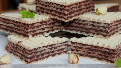 PIŠINGER OBLANDE: Čokoladna poslastica koja je ukusnija od svake torte PIŠINGER OBLANDE: Čokoladna poslastica koja je ukusnija od svake torte