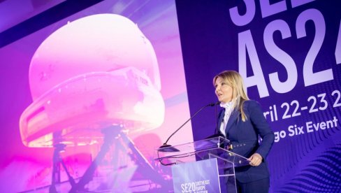 SRBIJA KUPUJE NAJMODERNIJI SIMULATOR LETENJA: Najveća investicija u obuku u poslednje tri decenije SRBIJA KUPUJE NAJMODERNIJI SIMULATOR LETENJA: Najveća investicija u obuku u poslednje tri decenije