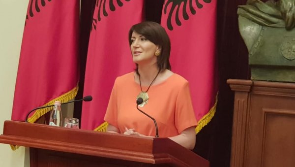 ЈАХЈАГИНА ЛАЖ О 20.000 СИЛОВАНИХ АЛБАНКИ: Одштету за сексуално насиље на Косову и Метохији прима око 1.000 особа ЈАХЈАГИНА ЛАЖ О 20.000 СИЛОВАНИХ АЛБАНКИ: Одштету за сексуално насиље на Косову и Метохији прима око 1.000 особа