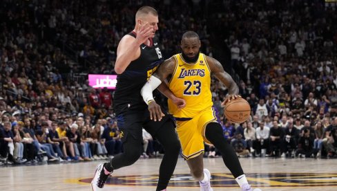LEJKERSI SU POKRADENI! NBA liga priznala grešku, Nikola Jokić posvađao celu Ameriku LEJKERSI SU POKRADENI! NBA liga priznala grešku, Nikola Jokić posvađao celu Ameriku