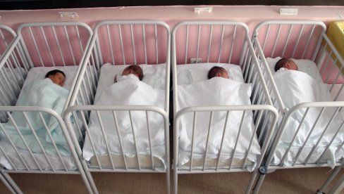 LEPE VESTI: Za nedelju dana devetnaest beba u smederevskom porodilištu LEPE VESTI: Za nedelju dana devetnaest beba u smederevskom porodilištu