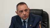 ГЕНОЦИДА У СРЕБРЕНИЦИ НИЈЕ БИЛО И СРБИ НИСУ НАРОД ГЕНОЦИДА: Вулин реаговао на изјаву портпарола у Европској комисији Петера Стана