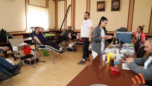 PRIKUPLJENO 20 JEDINICA: Uspešna akcija davanja krvi u Sečnju PRIKUPLJENO 20 JEDINICA: Uspešna akcija davanja krvi u Sečnju