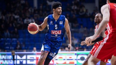 SVI VERUJEMO DA MOŽEMO DO FINALA! Košarkaš Budućnosti se ne plaši Partizana: Da napravimo brejk pred njihovim navijačima SVI VERUJEMO DA MOŽEMO DO FINALA! Košarkaš Budućnosti se ne plaši Partizana: Da napravimo brejk pred njihovim navijačima