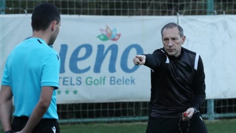 SRBIJA ĆE IMATI SUDIJU NA EURO 2024: Milovan Ristić priprema arbitre u Nemačkoj SRBIJA ĆE IMATI SUDIJU NA EURO 2024: Milovan Ristić priprema arbitre u Nemačkoj