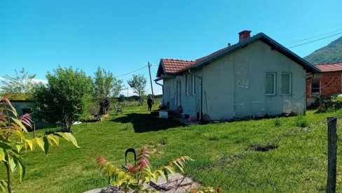 MARICA JE SIMBOL PATNJE I STRADANJA: I četvrt veka od gnusnog silovanja malobrojni Srbi u Belom Polju kod Peći žive u strahu i izolaciji (FOTO) MARICA JE SIMBOL PATNJE I STRADANJA: I četvrt veka od gnusnog silovanja malobrojni Srbi u Belom Polju kod Peći žive u strahu i izolaciji (FOTO)