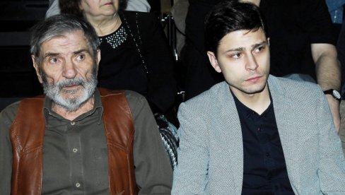 PET GODINA BEZ MIŠE: Na dan smrti svog oca, Marko je odigrao predstavu od 3 sata - tek je sad otkrio razlog PET GODINA BEZ MIŠE: Na dan smrti svog oca, Marko je odigrao predstavu od 3 sata - tek je sad otkrio razlog