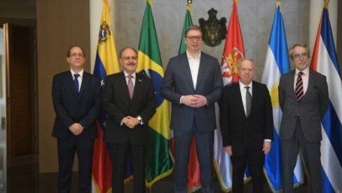 VUČIĆ SA AMBASADORIMA JUŽNOAMERIČKIH ZEMALJA: Razgovor o posledicama usvajanja rezolucije po stabilnost regiona (FOTO) VUČIĆ SA AMBASADORIMA JUŽNOAMERIČKIH ZEMALJA: Razgovor o posledicama usvajanja rezolucije po stabilnost regiona (FOTO)