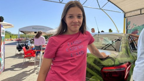 IZAZOV NA AUTOMOBILU UŠAO U 14. SAT: Najmlađa takmičarka (12) rešena da osvoji nagradu (FOTO) IZAZOV NA AUTOMOBILU UŠAO U 14. SAT: Najmlađa takmičarka (12) rešena da osvoji nagradu (FOTO)