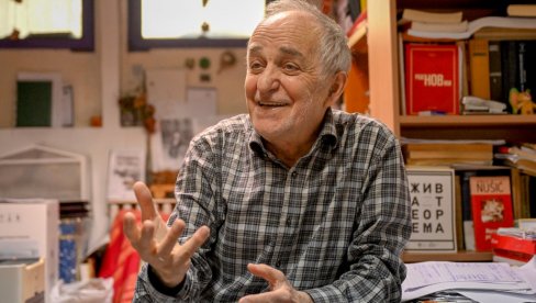 NAŠ SVETSKI POZNATI I PRIZNATI MATEMATIČAR ZA NOVOSTI: Hoću nauku sa dušom, u podrumu moje zgrade uz klasičnu muziku NAŠ SVETSKI POZNATI I PRIZNATI MATEMATIČAR ZA NOVOSTI: Hoću nauku sa dušom, u podrumu moje zgrade uz klasičnu muziku