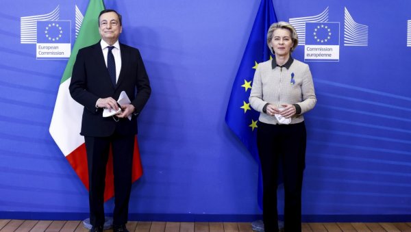 ДРАГИ МУ ДРАЖИ ОД УРСУЛЕ: Фон дер Лајен изгубила подршку француског председника Макрона за реизбор на функцију председнице ЕК ДРАГИ МУ ДРАЖИ ОД УРСУЛЕ: Фон дер Лајен изгубила подршку француског председника Макрона за реизбор на функцију председнице ЕК