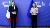 DRAGI MU DRAŽI OD URSULE: Fon der Lajen izgubila podršku francuskog predsednika Makrona za reizbor na funkciju predsednice EK