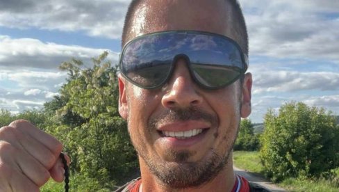 NIKOLA NA HODOČAŠĆU PROŠAO KROZ PRAVU AGONIJU Umalo da zaluta u šumu sa ljutim zverima - Ne bi se brate vratio odatle (FOTO) NIKOLA NA HODOČAŠĆU PROŠAO KROZ PRAVU AGONIJU Umalo da zaluta u šumu sa ljutim zverima - Ne bi se brate vratio odatle (FOTO)