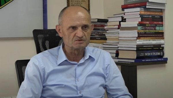 ПРЕДСЕДНИКУ ОПШТИНЕ СУРЧИН ПРЕМИНУЛА ЋЕРКА Имала је само четрдесет година - Вучић: Треба видети како год да му се помогне ПРЕДСЕДНИКУ ОПШТИНЕ СУРЧИН ПРЕМИНУЛА ЋЕРКА Имала је само четрдесет година - Вучић: Треба видети како год да му се помогне