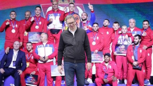 ВУЧИЋ СУТРА СА БОКСЕРИМА: Председник ће угостити репрезентацију која је освојила медаље ВУЧИЋ СУТРА СА БОКСЕРИМА: Председник ће угостити репрезентацију која је освојила медаље