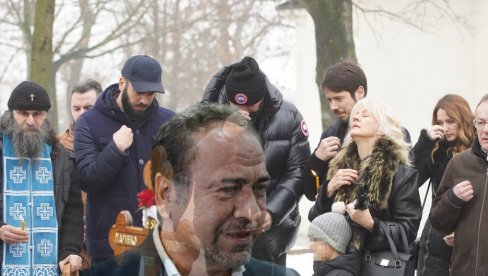 Šta je Slavica uradila kad je čula da Marinko ima VANBRAČNOG SINA - potez sve iznenadio Šta je Slavica uradila kad je čula da Marinko ima VANBRAČNOG SINA - potez sve iznenadio