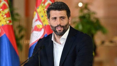 ŠAPIĆ: Svoja nacionalna uverenja promeniti neću makar nikad više ne bio na vlasti ŠAPIĆ: Svoja nacionalna uverenja promeniti neću makar nikad više ne bio na vlasti