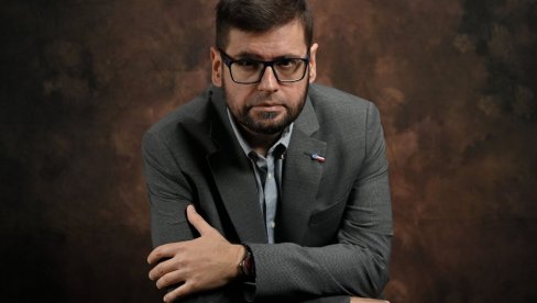 СРПСКА КИНЕМАТОГРАФИЈА ЈЕ ЖИВА И ЖИЛАВА Интервју - Иван Карл, в.д. директора Филмског центра Србије СРПСКА КИНЕМАТОГРАФИЈА ЈЕ ЖИВА И ЖИЛАВА Интервју - Иван Карл, в.д. директора Филмског центра Србије
