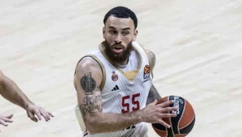 RASULO U MONAKU! Majk DŽejms usred utakmice krenuo da tuče saigrača (VIDEO)