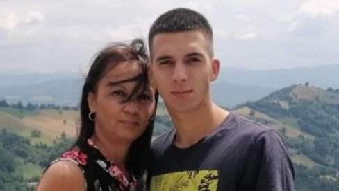 SESTRA UBIJENOG DALIBORA NAPISALA PESMU BRATU: Proklinjem mu ruku iz koje je svaki metak ispalio (VIDEO) SESTRA UBIJENOG DALIBORA NAPISALA PESMU BRATU: Proklinjem mu ruku iz koje je svaki metak ispalio (VIDEO)