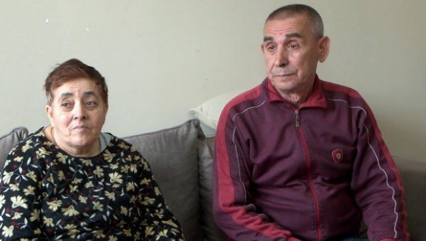 БЕЗ ОБЗИРА НА ПРОБЛЕМ СА ДИНАРОМ, ВАСКРС ДОЧЕКУЈЕМО КАКО ТРАДИЦИЈА НАЛАЖЕ Ђокићи са КиМ: Желимо да славимо у миру, а стално смо на опрезу БЕЗ ОБЗИРА НА ПРОБЛЕМ СА ДИНАРОМ, ВАСКРС ДОЧЕКУЈЕМО КАКО ТРАДИЦИЈА НАЛАЖЕ Ђокићи са КиМ: Желимо да славимо у миру, а стално смо на опрезу