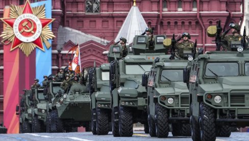 СПЕКТАКЛ У МОСКВИ: Почела генерална проба Параде победе (ФОТО/ВИДЕО)