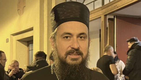 СРПСКЕ ТАПИЈЕ СУ НА КОСОВУ: Снажна васкршња порука владике Јустина - и само један Србин на КиМ неће бити мањина СРПСКЕ ТАПИЈЕ СУ НА КОСОВУ: Снажна васкршња порука владике Јустина - и само један Србин на КиМ неће бити мањина