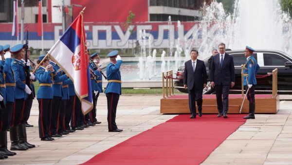 ПОСЕБНА СИМБОЛИКА СИЈЕВЕ ПОСЕТЕ: Зашто је баш 7. маја највећи светски лидер дошао у Србију? ПОСЕБНА СИМБОЛИКА СИЈЕВЕ ПОСЕТЕ: Зашто је баш 7. маја највећи светски лидер дошао у Србију?