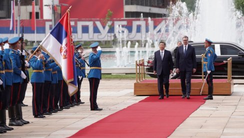 POSEBNA SIMBOLIKA SIJEVE POSETE: Zašto je baš 7. maja najveći svetski lider došao u Srbiju?