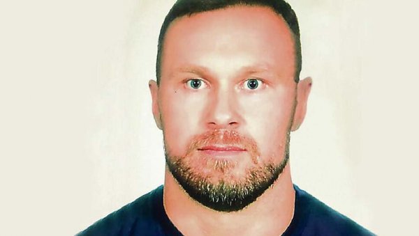 ИНТЕРПОЛ РАСПИСАО ПОТЕРНИЦУ ЗА РАДОЈЕМ ЗВИЦЕРОМ: Шеф кавчана стављен на црвену листу по налогу Аустрије