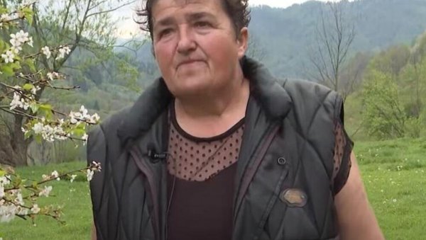 МУЗЛА ОВЦЕ, УГЛЕДАЛА ВУКА, ПА МУ ПУЦАЛА У ГРУДИ: Прича о Дарки одушевила регион - жена знај имање носи на својим плећима МУЗЛА ОВЦЕ, УГЛЕДАЛА ВУКА, ПА МУ ПУЦАЛА У ГРУДИ: Прича о Дарки одушевила регион - жена знај имање носи на својим плећима
