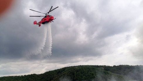 KAMOV I SUPERPUMA GASE DUBOKO: Otpad kao užarena lava (VIDEO)