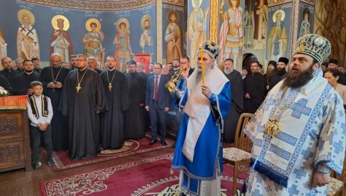 BIĆE OPET MITROPOPOLIJA: Slava Eparhije zvorničko-tuzlanske u Šamcu BIĆE OPET MITROPOPOLIJA: Slava Eparhije zvorničko-tuzlanske u Šamcu